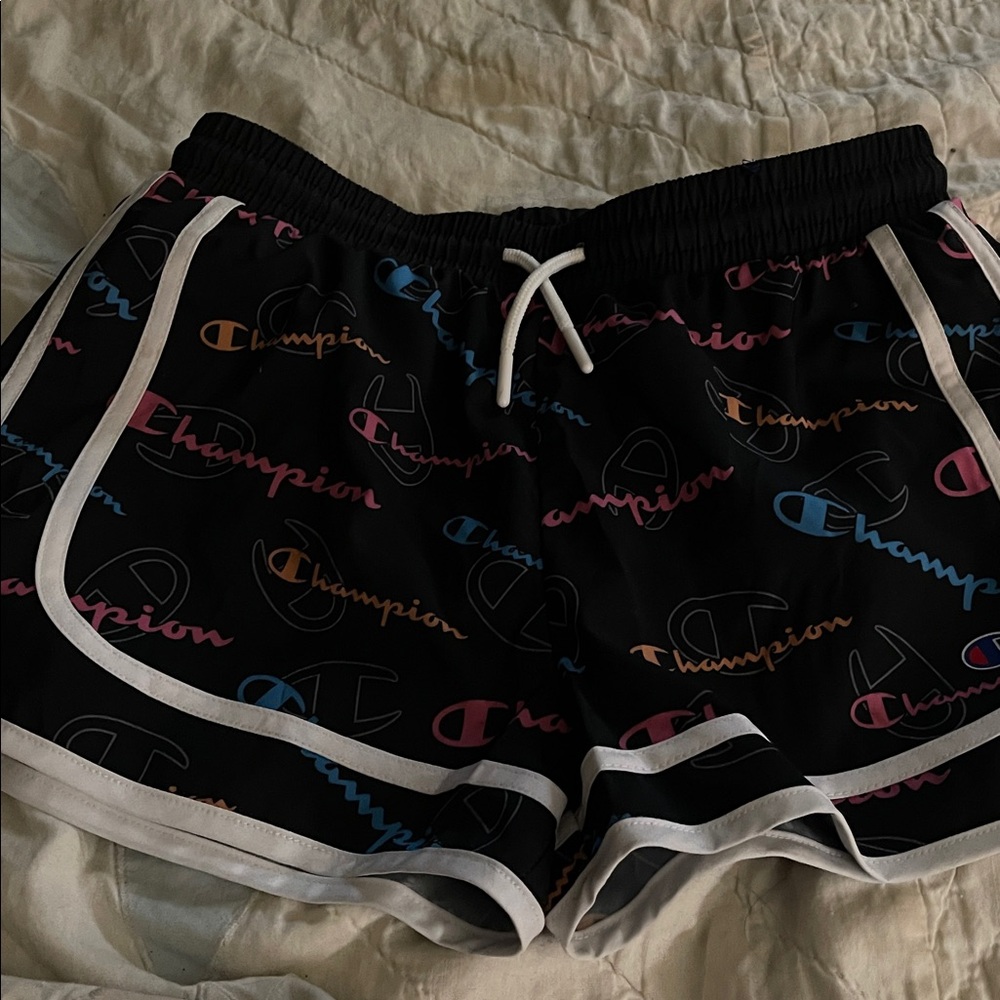 Girls Champion Multicolor Logo Black Shorts 
10/12   Like New
